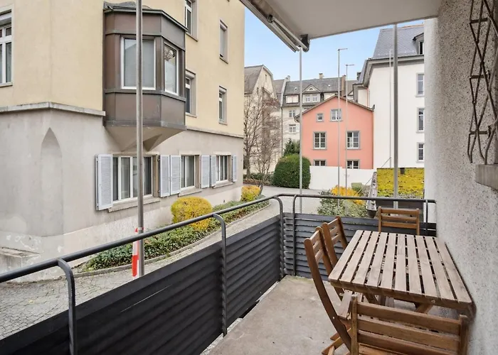 Spacious In The Heart Of Zltwg68 زيورخ