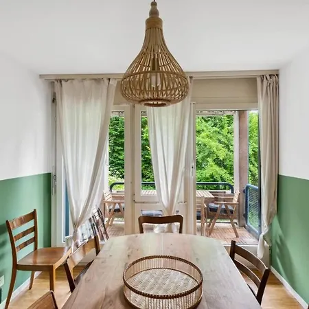 Apartamento Spacious In The Heart Of Zltwg68
