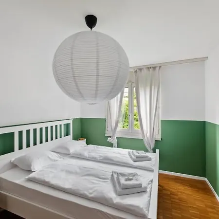 Spacious In The Heart Of Zltwg68 Apartment