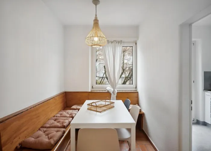 아파트 Spacious In The Heart Of Zltwg68 *