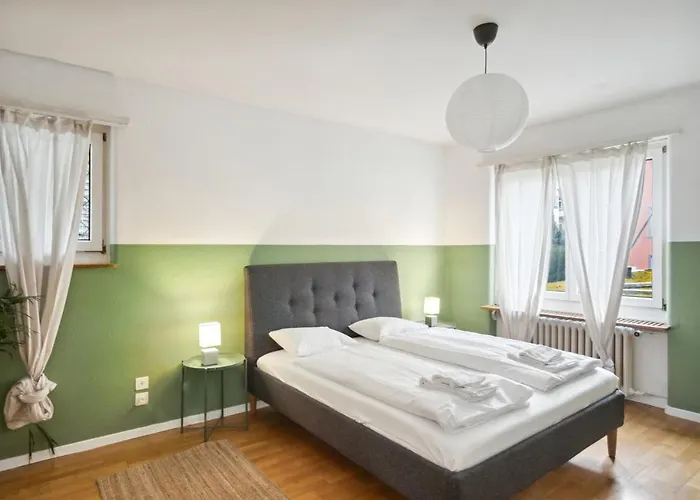 Spacious In The Heart Of Zltwg68 아파트