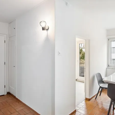 Apartamento Spacious In The Heart Of Zltwg68 *