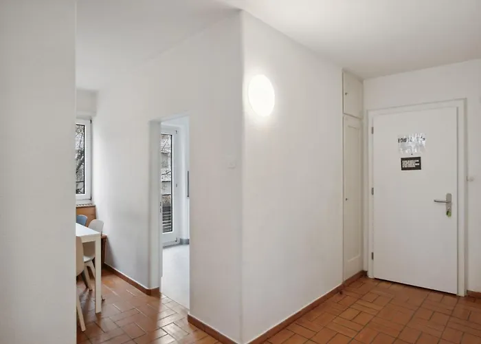 Spacious In The Heart Of Zltwg68 Apartment