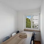 公寓 Spacious In The Heart Of Zltwg68 *