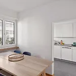 公寓 Spacious In The Heart Of Zltwg68 *