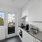 公寓 Spacious In The Heart Of Zltwg68 *