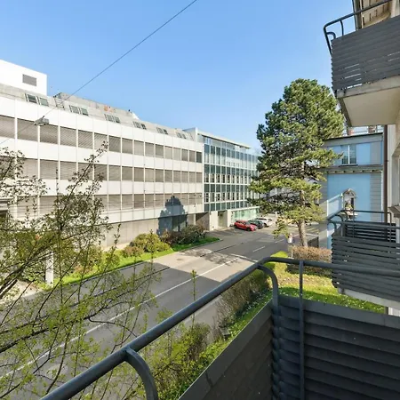 Spacious In The Heart Of Zltwg68